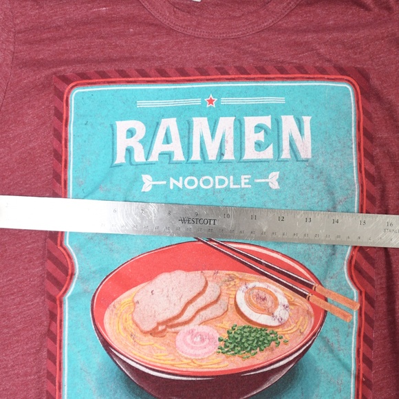 Ramen Noodle Graphic T-shirt - Picture 3 of 3